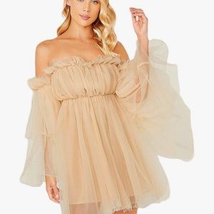 BRAND: Romwe // SIZE:M // COLOR: Cream